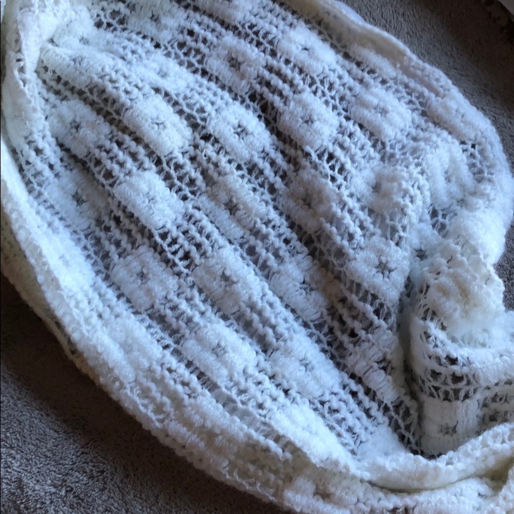 Scarf - Picture 4 of 5
